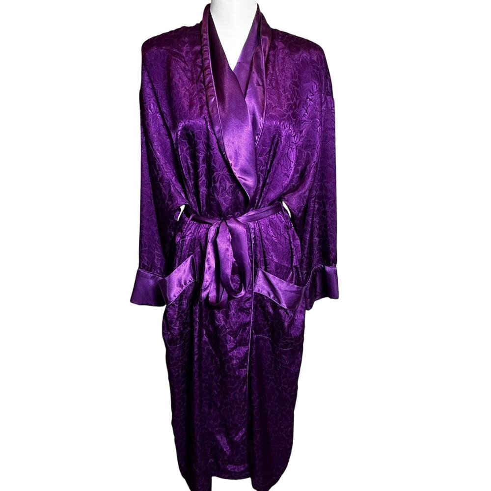 GO SOFTLY Women's Small Vintage‎ Plum Purple Floral Satin Silky Robe Belt Long